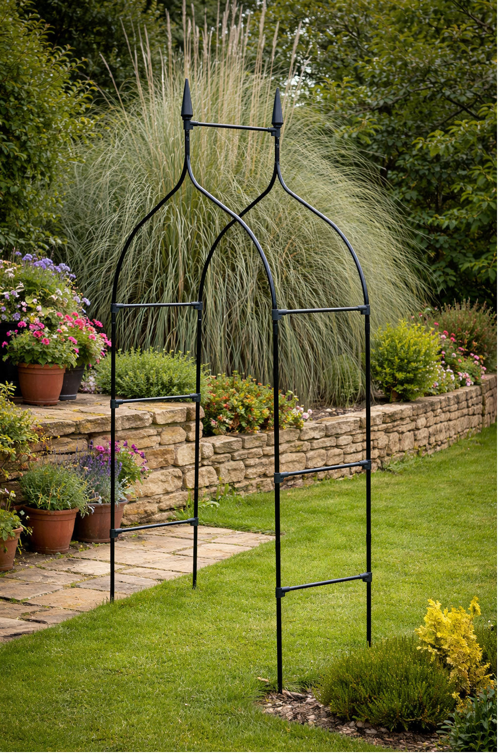 Outdoor Metal Garden Arch for Climbing Plants Gothic Steel Garden Arch ...