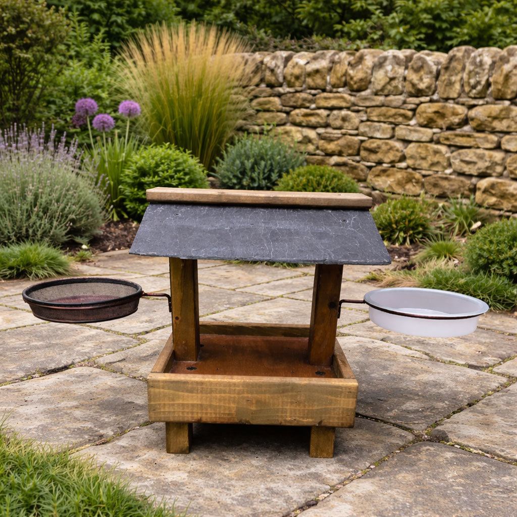 Low Level Wild Bird Feeding Water Feed Station Outdoor Slate Roof Platform