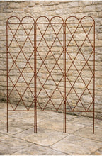 Extra Wide Lattice Garden Trellis – Metal Support for Vegetables and Sweet Peas 1.5m