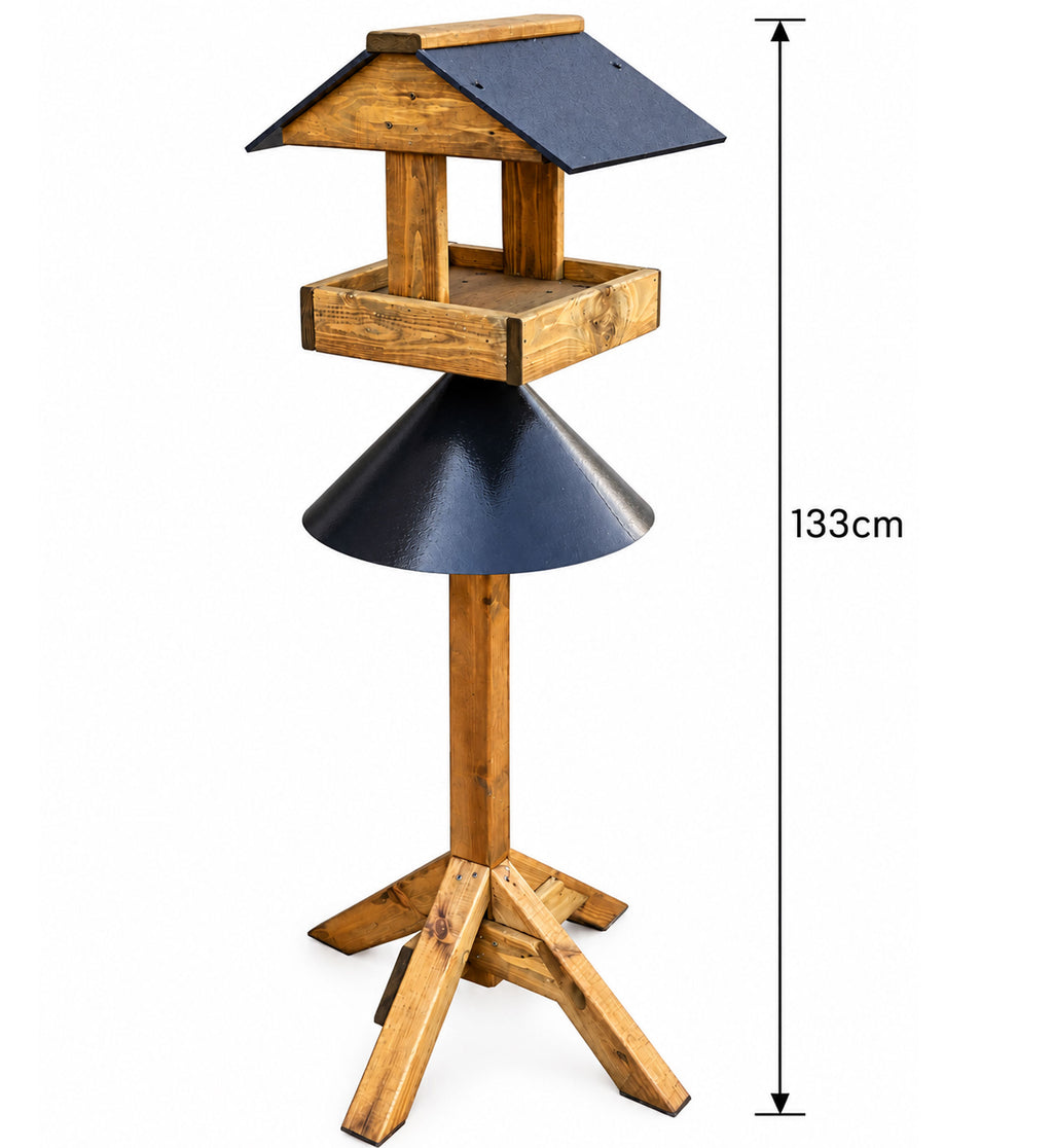 Freestanding Wild Bird Table with Anti-Squirrel Protector Guard Shield - Coverham