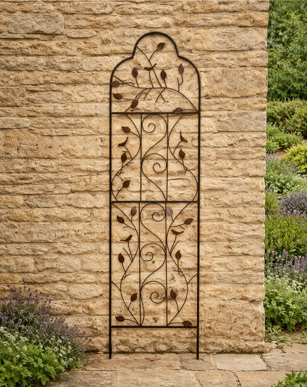 Garden Trellis Panel Vintage Rust Coating for Climbing Plants