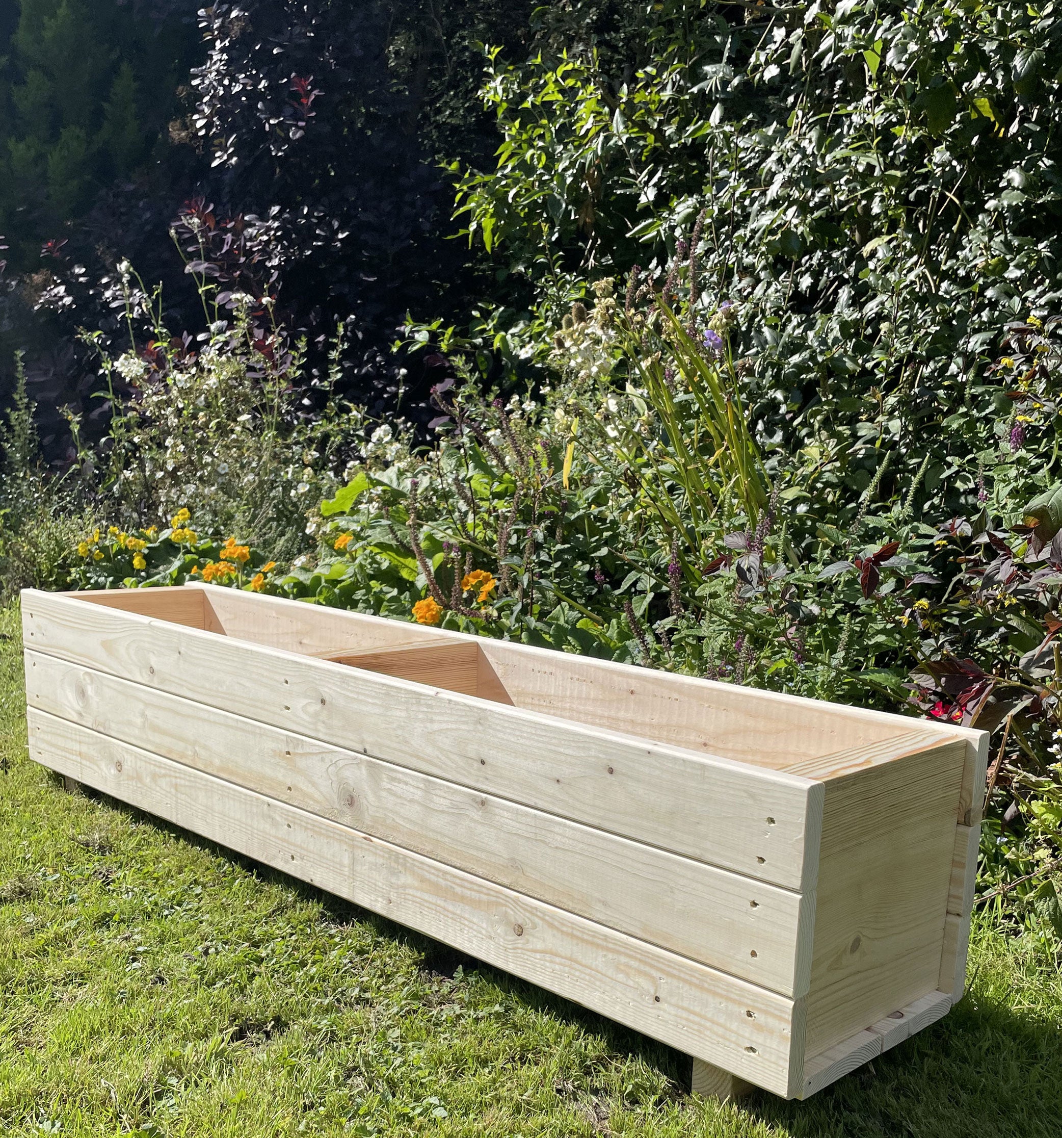 Premium Wooden Planter – Heavy-Duty Untreated Timber