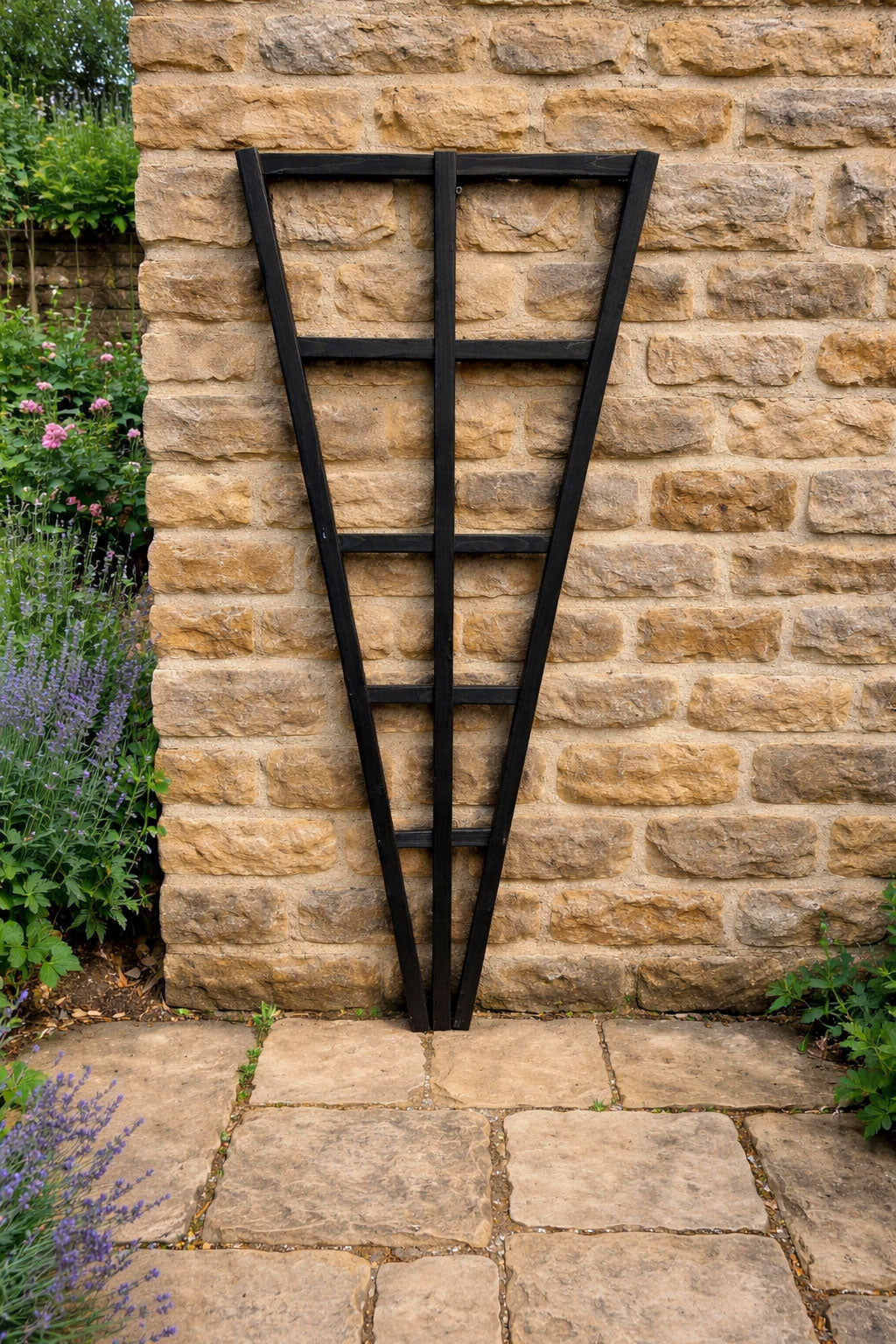Outdoor Wooden Fan Trellises Climbing Garden Plant Frame Black 2 Sizes