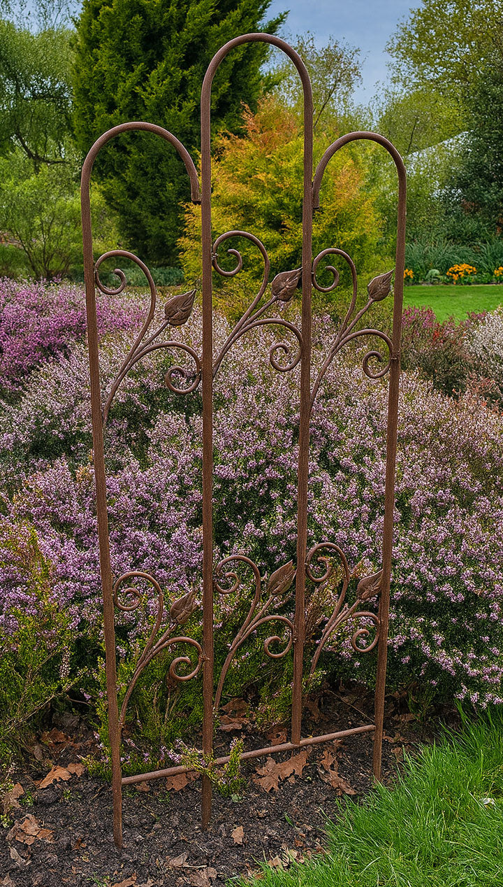 Garden Plant Support Trellis - Rust Effect Steel Climbing Plant Frame 120cm