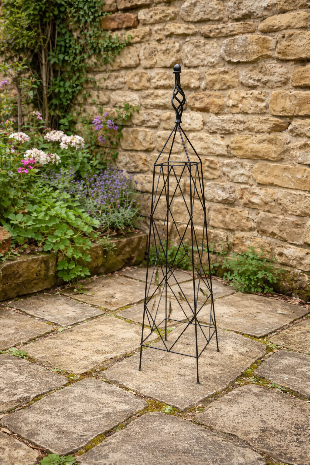 Small Black Metal Plant Pot Obelisk Climbing - 90cm Climbing Plant Support for Pots & Containers