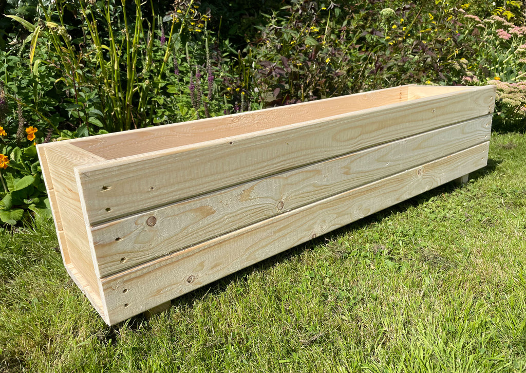 Premium Wooden Planter – Heavy-Duty Untreated Timber