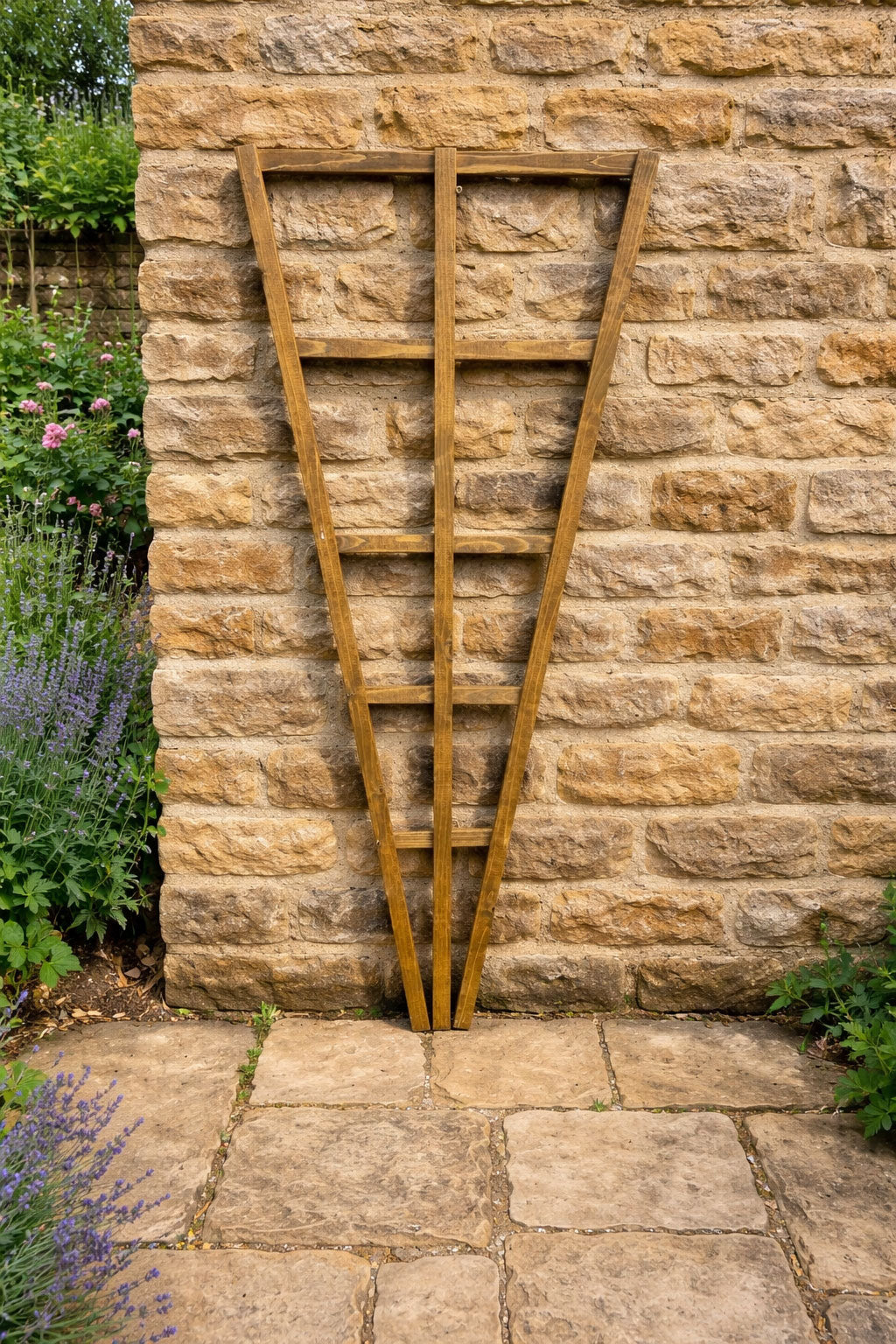 Outdoor Wooden Fan Trellis Garden Climbing Plants Frame Brown 2 Sizes