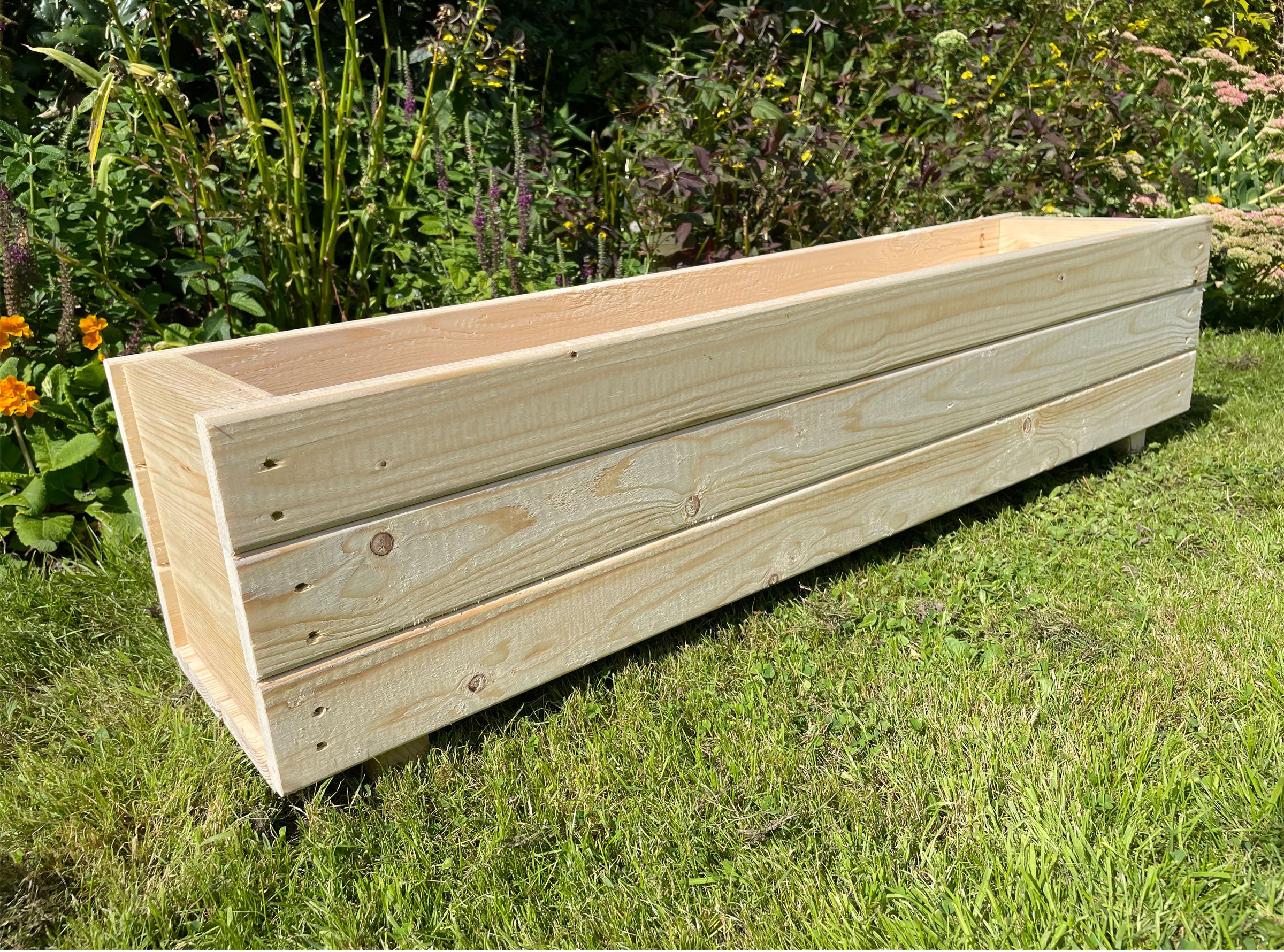 Premium Wooden Planter – Heavy-Duty Untreated Timber
