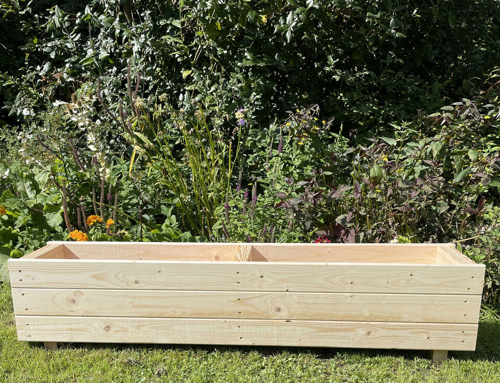 Premium Wooden Planter – Heavy-Duty Untreated Timber