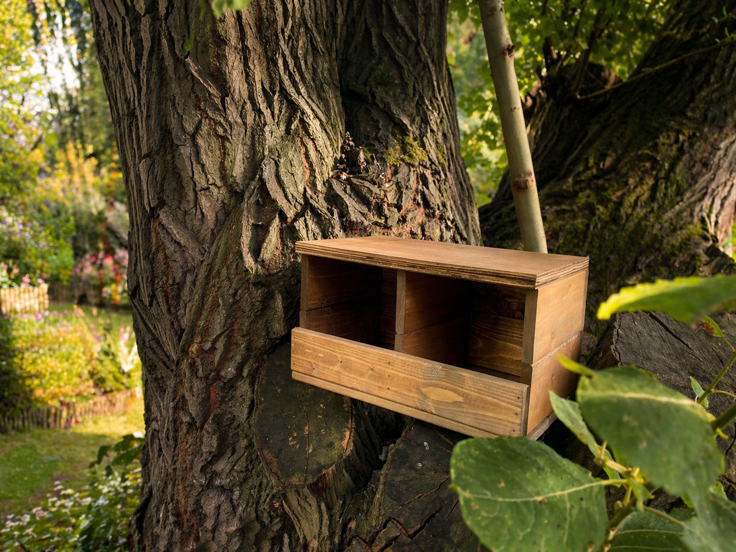 Heavy Duty Wooden Pigeon Nesting Box Large Outdoor Bird Box Garden Bird Shelter Open Front Nest Box