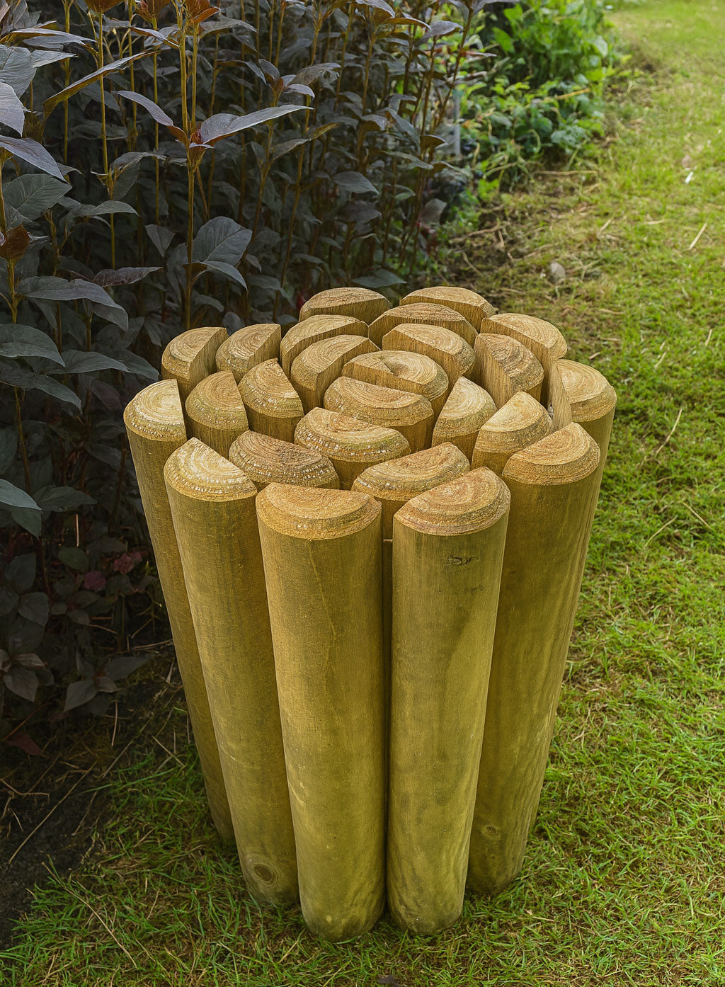 Heavy-Duty 70mm Half-Round Timber Log Roll – Flexible Garden Border & Lawn Edging