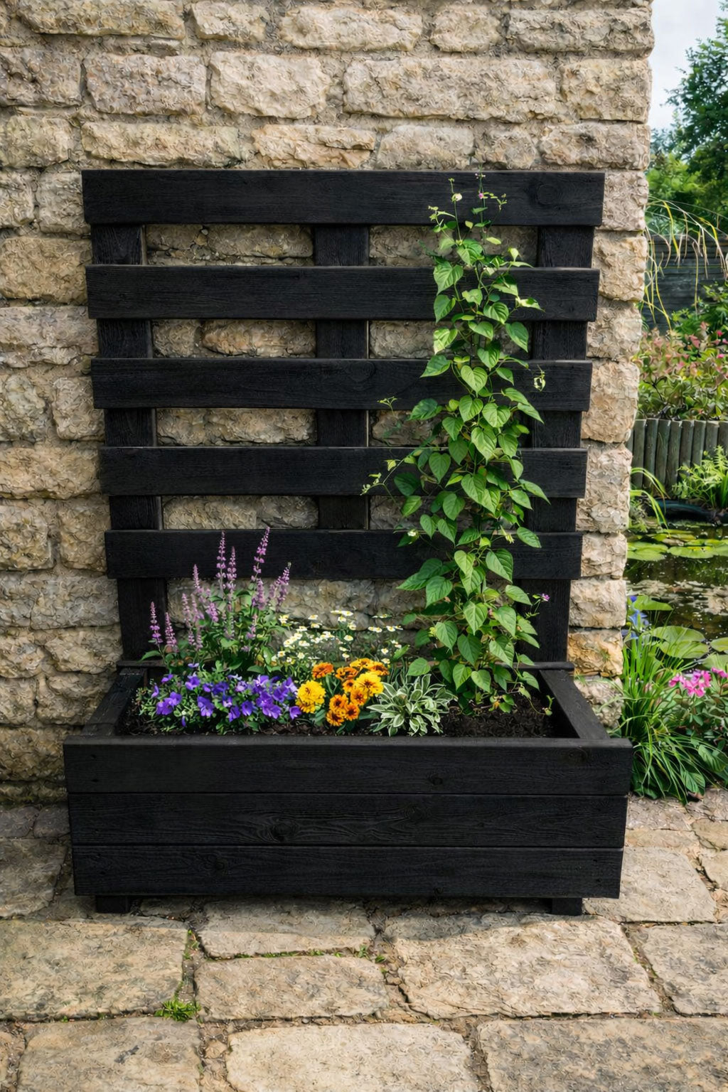 Modern Wooden Black Planter with Trellis - Vertical Frame Garden Planter